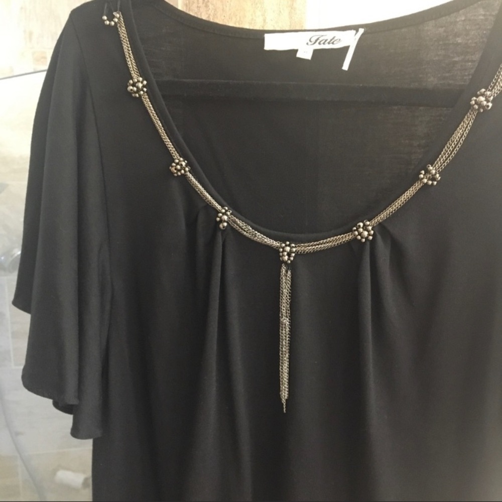 Boutique Short Sleeve Top